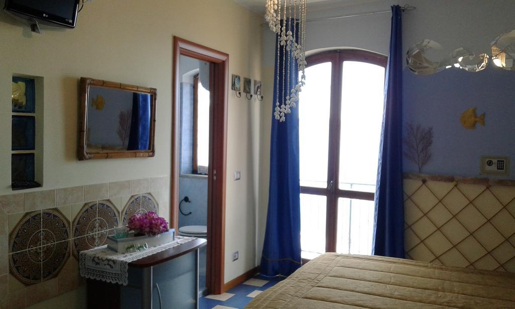 Olimpo Palace Affittacamere Scilla Δωμάτιο φωτογραφία